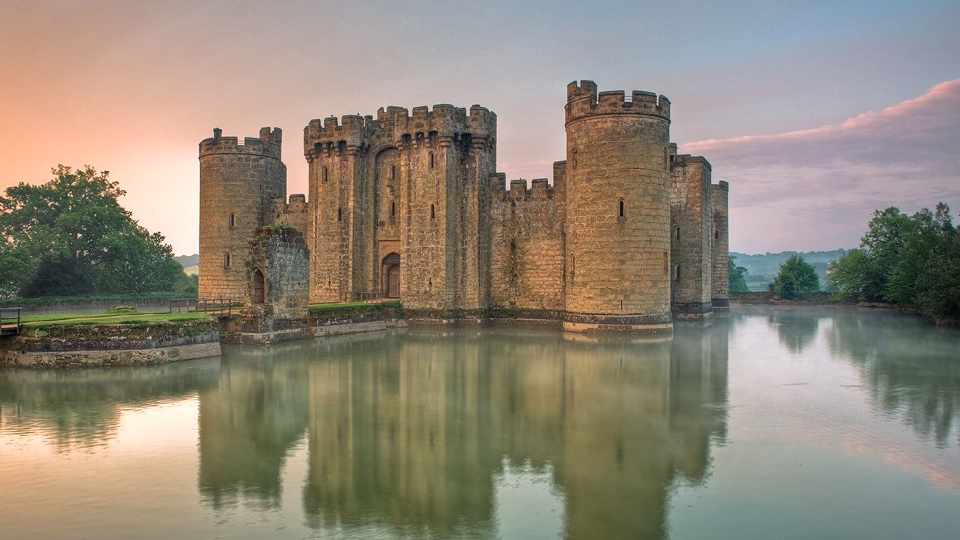 Bodiam Castle (England, Founded 1385)