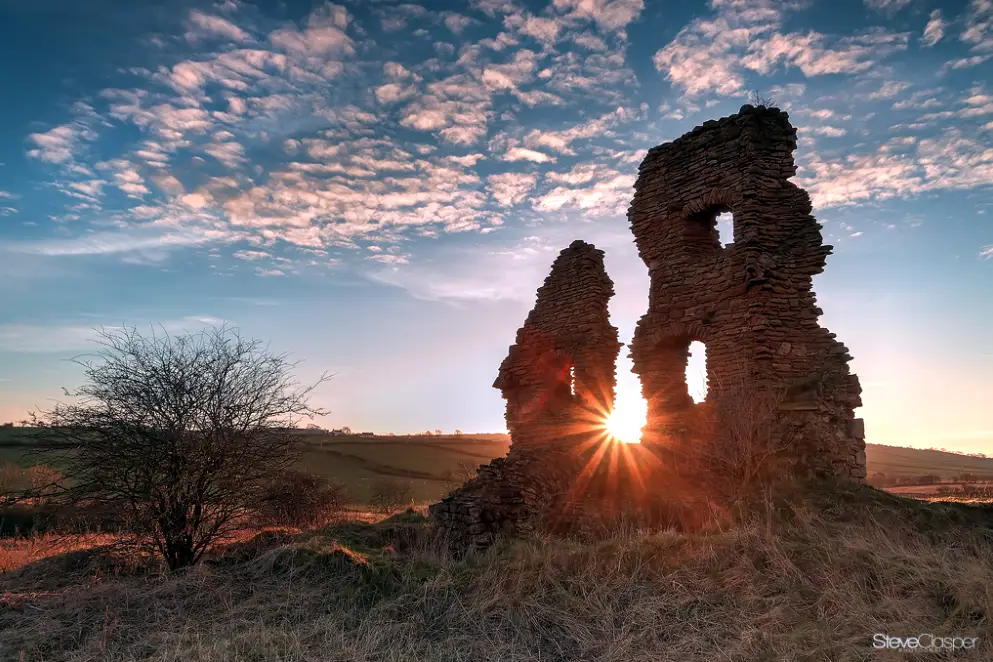 Ludworth Tower (England, c. 1420)